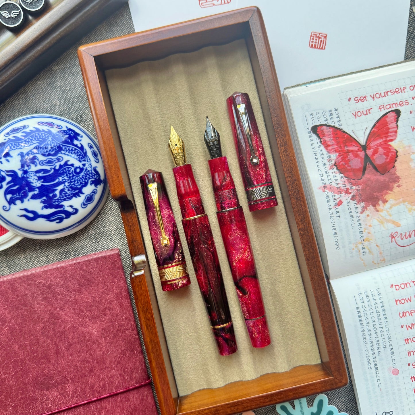 Leonardo Momento Zero Dragon Heart (14K Gold Nib)